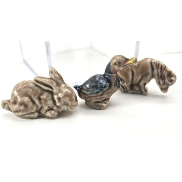 Miniature Wade Figurines Set Of 3 Rabbit Duck & Horse Made in England JE166 - Picture 1 of 12